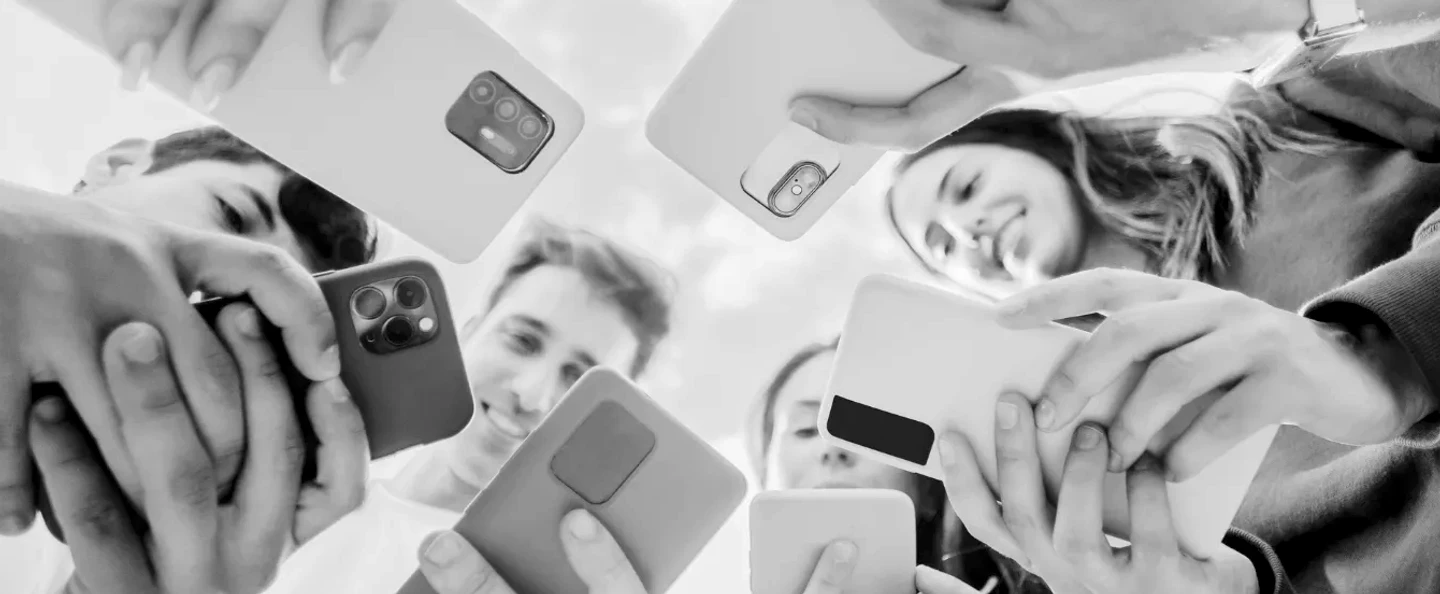Decreto que obligaría a las plataformas digitales a retirar contenido violento, con participación del CNI y la ATDT