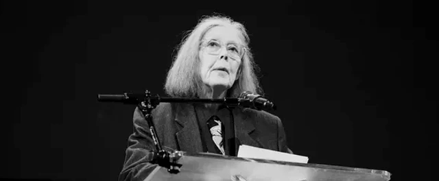Imagen de portada de Anne Carson, poeta canadiense y ganadora del Nobel de Literatura 2026