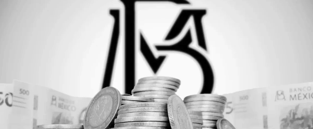 Tres de los cinco integrantes de Banxico admiten discutir un recorte de la tasa tras el alza de la Fed, y el peso baja 1.22 %